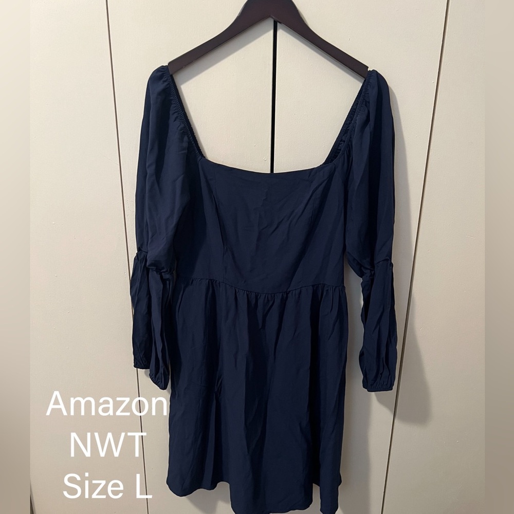 Mini dress - Navy blue - puff sleeve - square neck